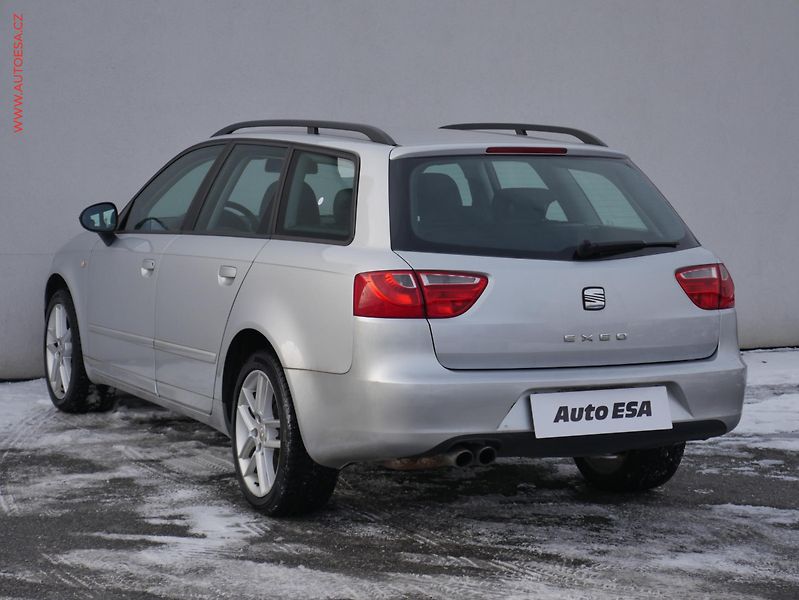 Seat Exeo (2012) 2.0TDi, ČR - fotka 6 z 17