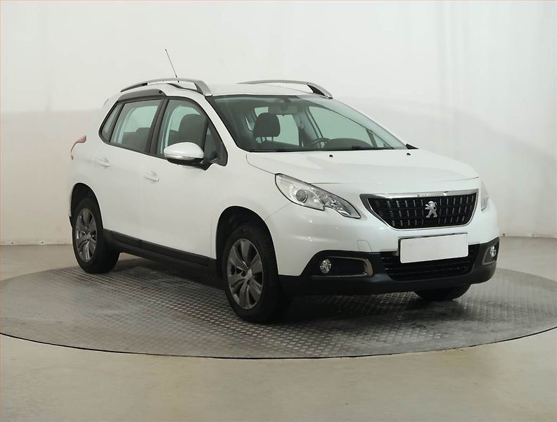 Peugeot 2008 (2016) Active 1.2 PureTech - fotografie inzerátu