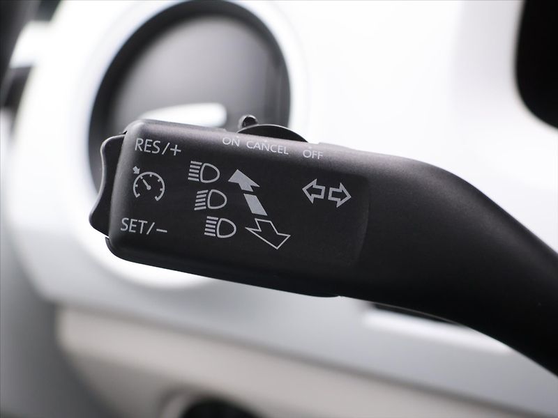 Volkswagen up! 1,0 TSI 66kW Beats CZ - fotka 13 z 26