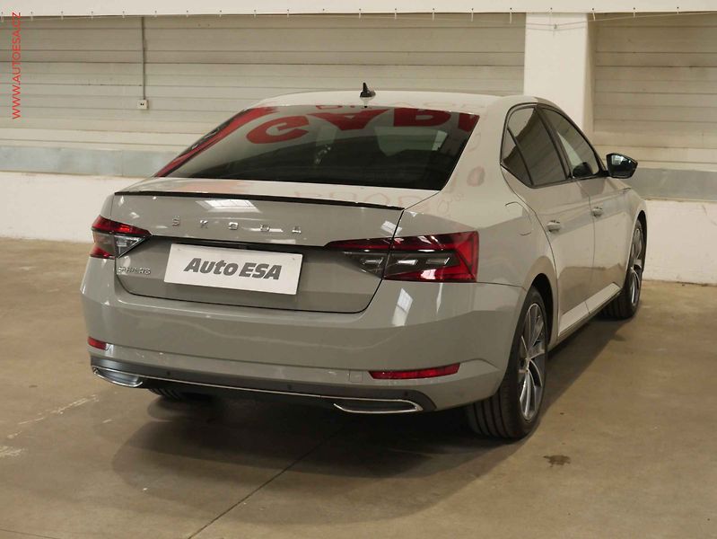 Škoda Superb (2019) 2.0 TDi, ČR, LED, navi - fotka 6 z 24