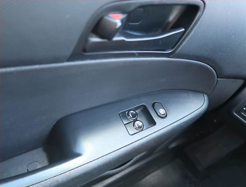 Hyundai i30 (2009) 1.4 CVVT, ČR,1.maj, po STK - fotka 14 z 14