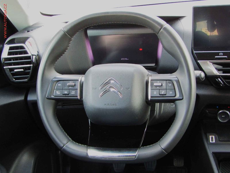 Citroën C4 (2021) 1.2 PT, ČR, servis.kniha, LED - fotka 13 z 22