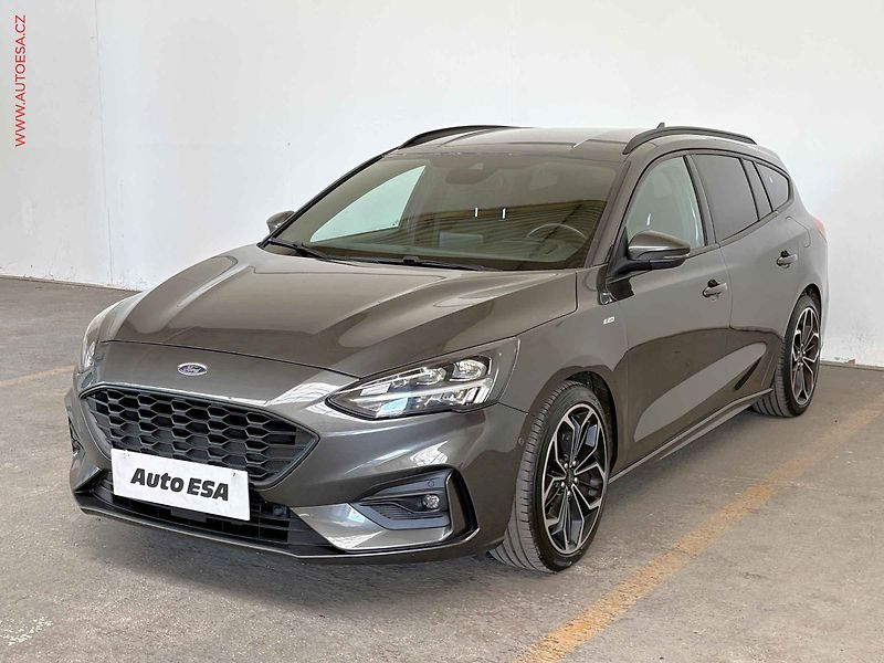 Ford Focus (2019) 1.0 EB, ST-Line, LED, navi - fotka 3 z 19