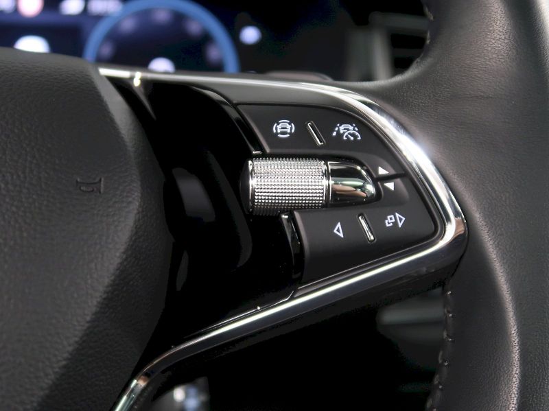 Škoda Kodiaq (2023) LAURIN&KLEMENT 2.0TDI 147KW 4x - fotka 23 z 50