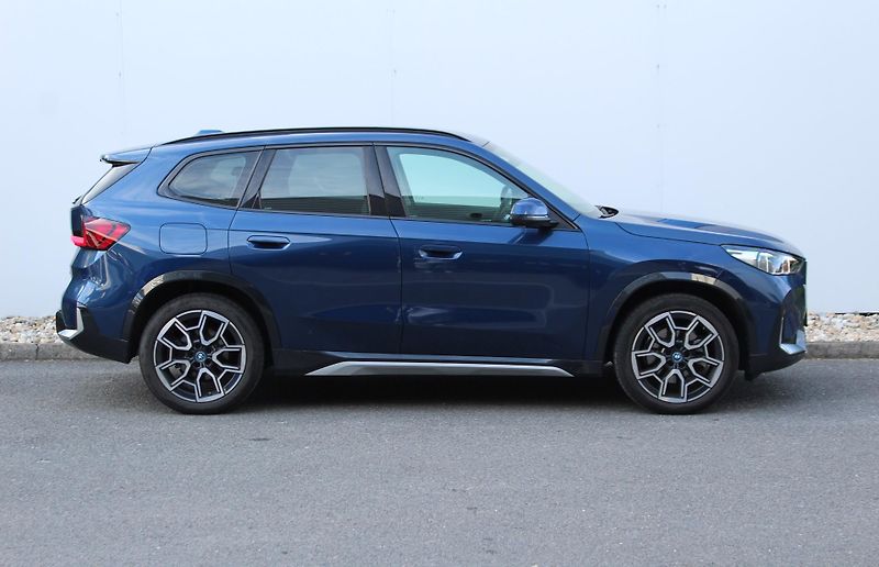 BMW X1 BMW X1 xDrive25e - fotka 3 z 26