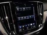 Volvo V60 CC D4 AWD MOMNETUM CZ 1.maj - náhled 35