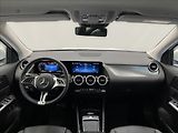 Mercedes-Benz GLA 250e s hybridní technologií EQ - náhled 13