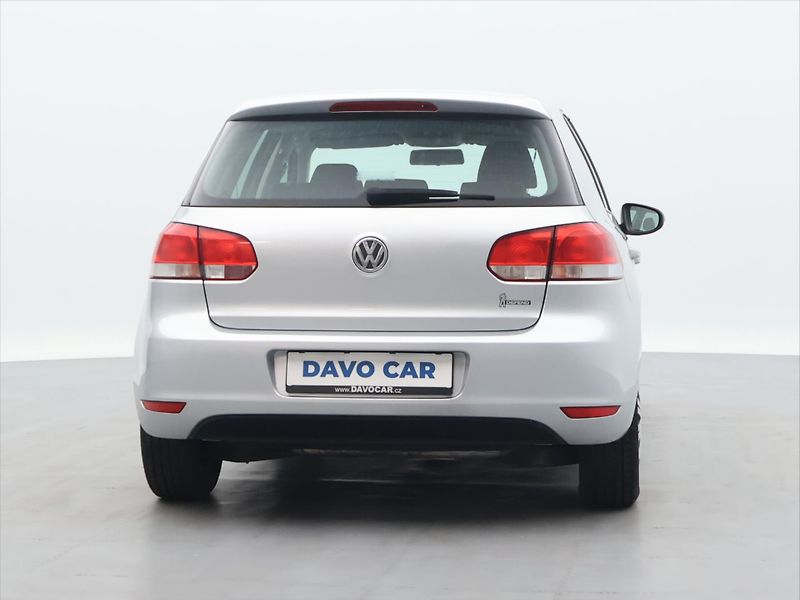 Volkswagen Golf 1,4 MPI 59KW Klimatizace CZ - fotka 6 z 31
