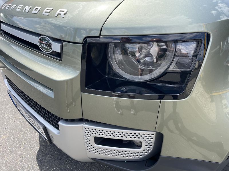 Land Rover Defender (2022) D 300 SE AWD  - fotka 7 z 19