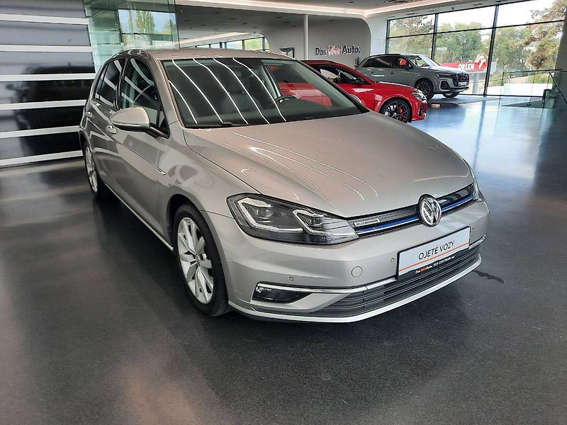 Volkswagen Golf (2019) Maraton Edition 1.5 TSI (96kW1 - fotka 27 z 27