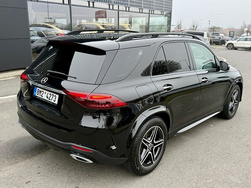 Mercedes-Benz GLE (2024) 450 d 4MATIC - fotka 53 z 53