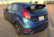 Ford Fiesta ST ve speciálním odstínu Liquid Blue.