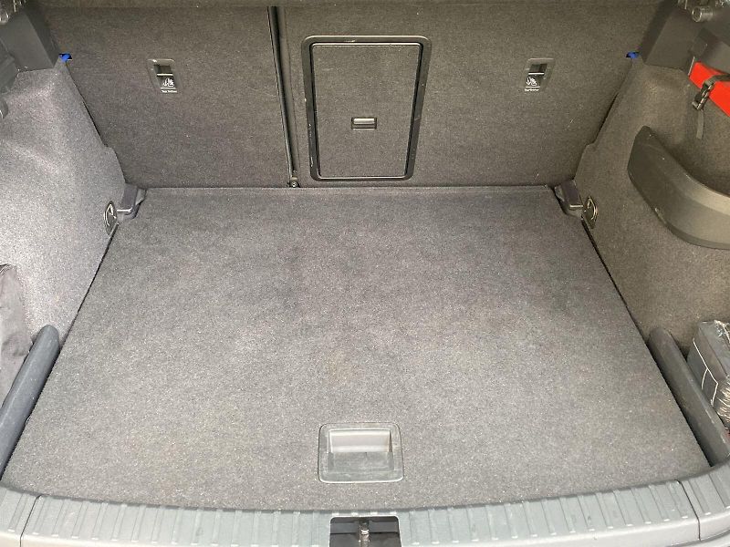 Škoda Karoq (2023) 2.0 TDI 4x4 DSG Style - fotka 29 z 34