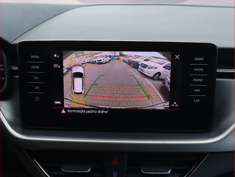 Škoda Kamiq (2020) Ambition Plus 1.5 TSI, Automat - fotka 18 z 23