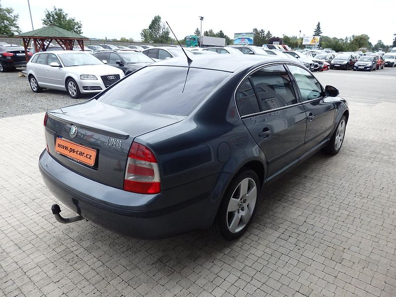 Škoda Superb 1.9 TDI 77 kW ALU R17, ZÁVĚS - fotka 4 z 14