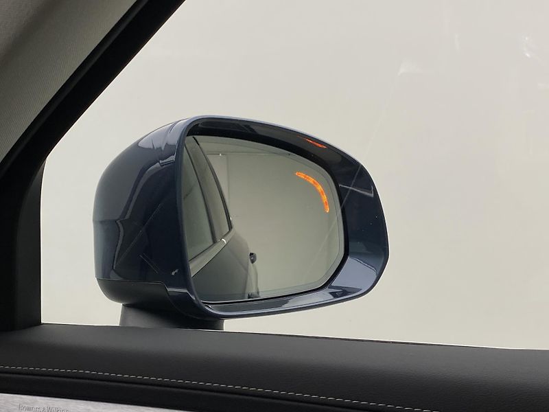 Volvo XC90 (2026) B5 AWD AUT BRIGHT PLUS 7míst - fotka 37 z 71