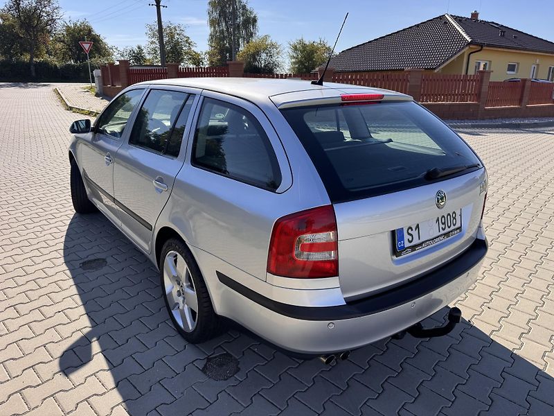 Škoda Octavia (2008) 2.0TDI 103Kw Ambition- 2x SADA - fotka 4 z 17