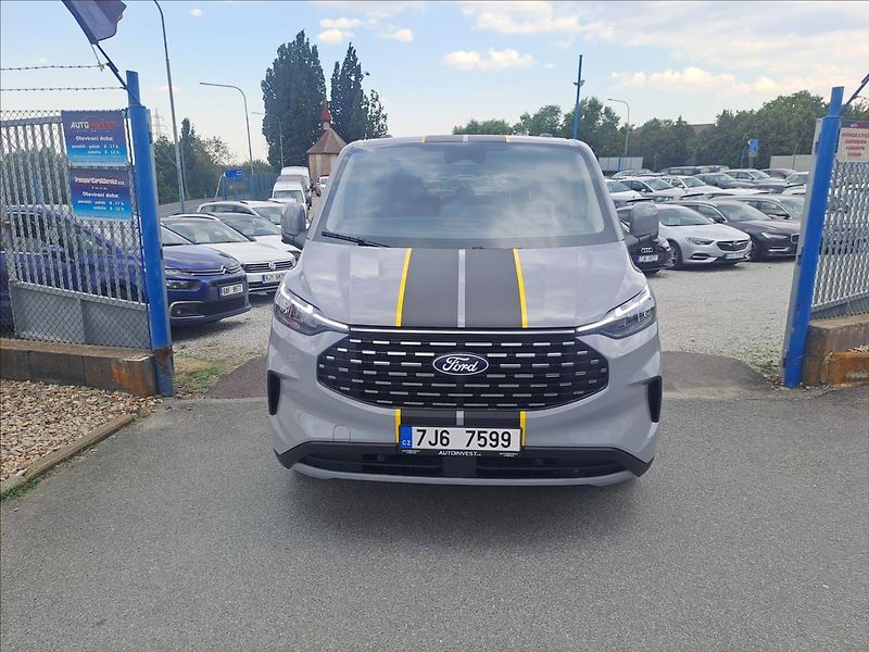Ford Tourneo Custom 2,0 EcoBlueTitanium X L2 AWD - fotka 2 z 29