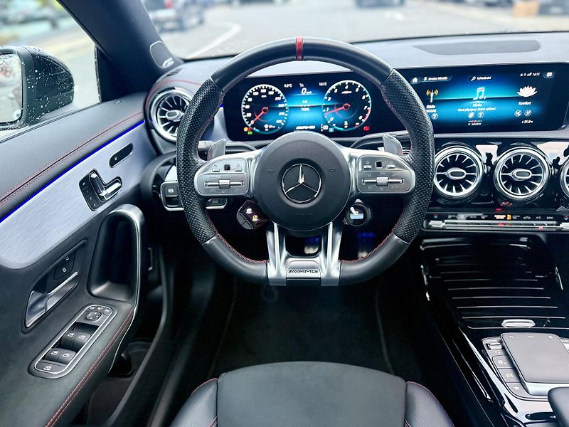 Mercedes-Benz CLA (2020) 45 4MATIC+ kupé - fotka 19 z 46