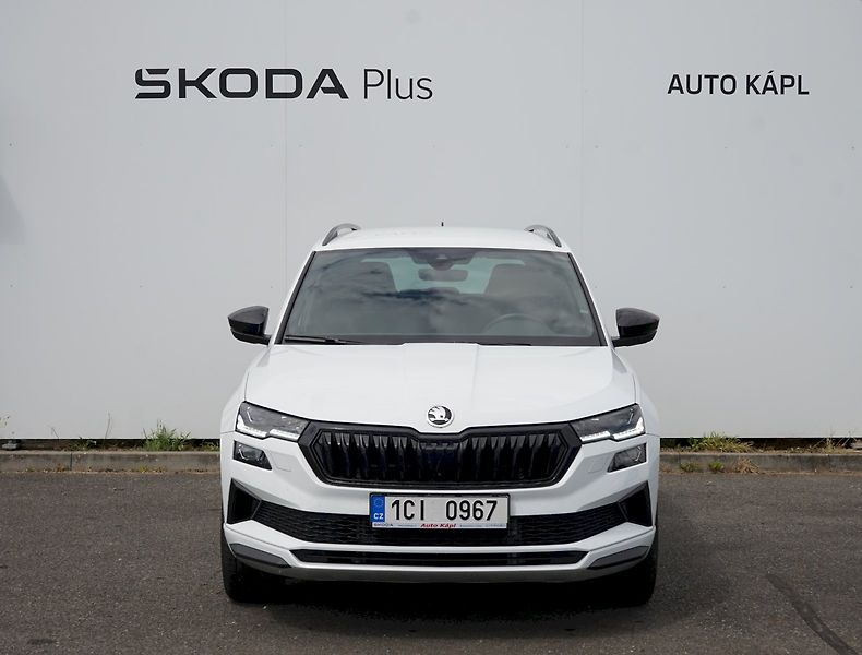 Škoda Karoq (2025) TSI 110 kW DSG Sportline - taž - fotka 3 z 33