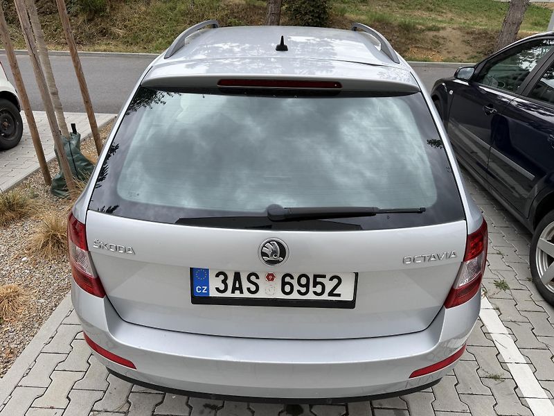 Škoda Octavia (2013) - fotka 9 z 28