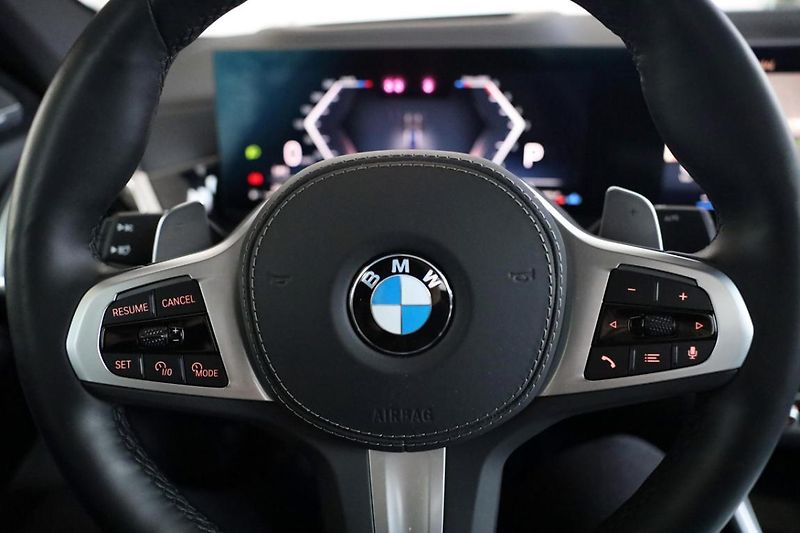 BMW X6 xDrive40d - fotka 29 z 31