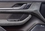 Porsche Taycan GTS Sport Turismo Burm HuD Inn - náhled 12