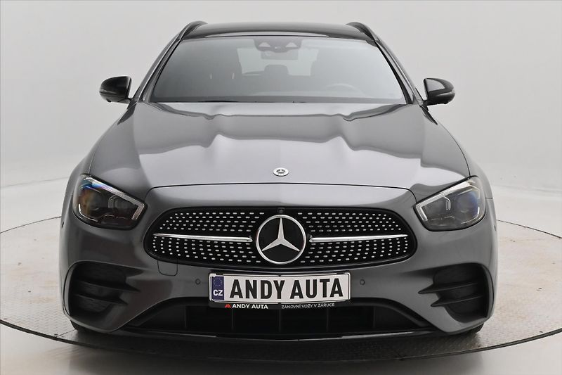 Mercedes-Benz Třídy E 2,0 300de 225kW 4Matic Záruka - fotka 2 z 30