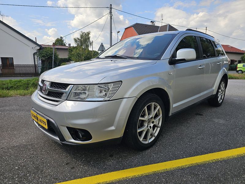 Fiat Freemont (2012) 2.0JTD-AUTOMAT-7 MÍST  - fotka 1 z 19