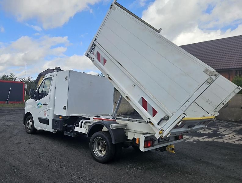 Renault Master (2022) 2.3TDi uložák +extra vysoký  - fotka 4 z 7