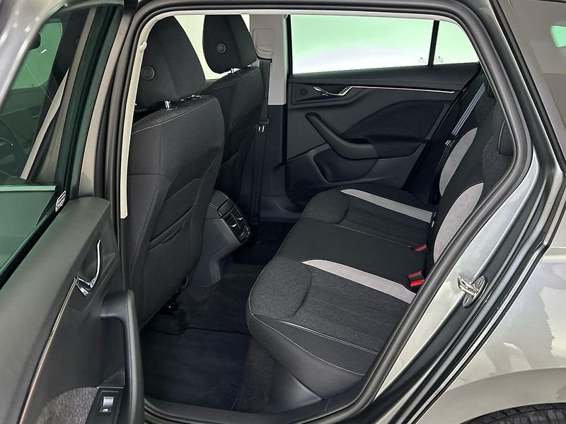 Škoda Scala Top Selection - fotka 8 z 27