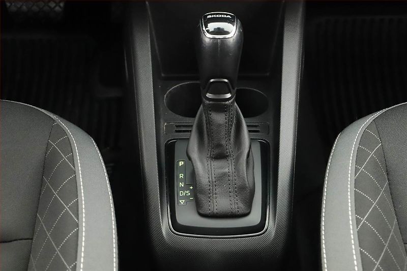 Škoda Fabia (2022) 1.0 TSI, Automat, ČR,1.maj - fotka 12 z 13