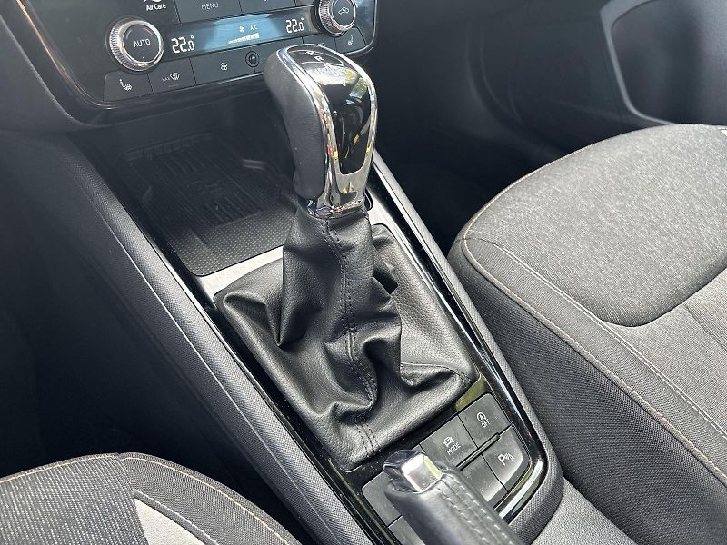 Škoda Scala (2024) 1.0 TSI DSG Top Selection - fotka 14 z 31