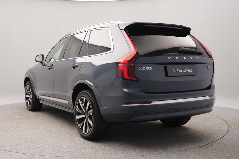 Volvo XC90 B5 AWD CORE CZ 1.maj  - fotka 8 z 43