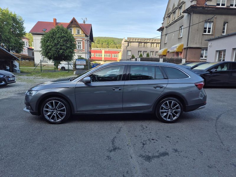 Škoda Octavia (2023) Combi Scout TDi 147kw DSG 4x4 - fotka 6 z 50