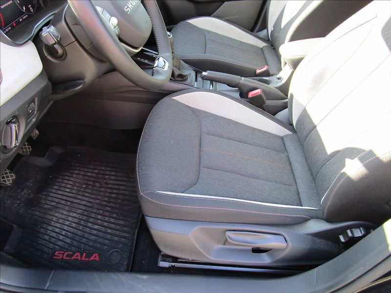Škoda Scala 1.0TSi  130 Let Premium, 1. ma - fotka 13 z 43