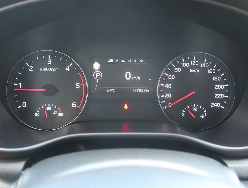 Kia Sportage (2017) Gold 1.7 CRDi, Automat - fotka 11 z 22