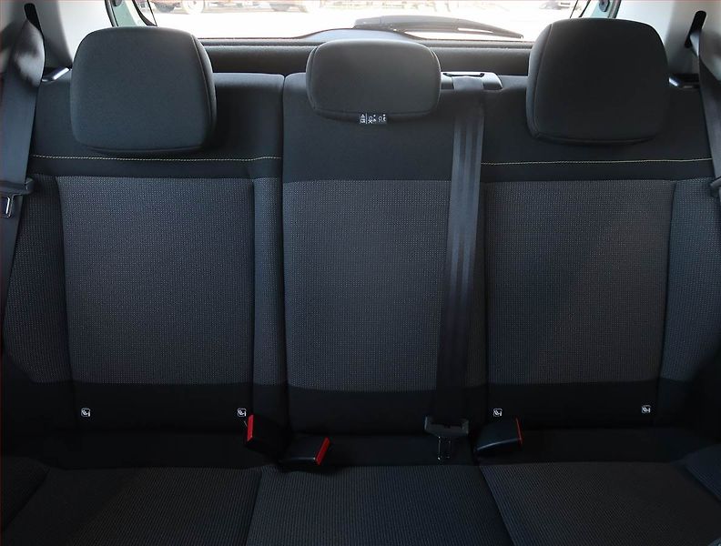 Citroën C3 (2018) 1.2 PureTech, ČR,1.maj - fotka 10 z 17