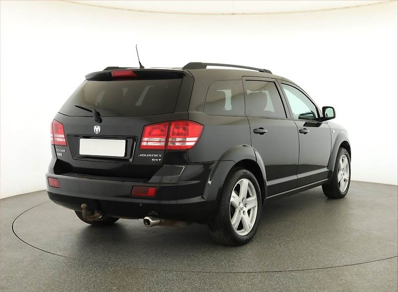 Dodge Journey (2009) 2.0 CRD, 7 míst, po STK, Tažné - fotka 5 z 18