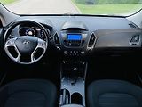 Hyundai ix35 2.0i AUTOMAT VYHŘEV TAŽNÉ - náhled 24