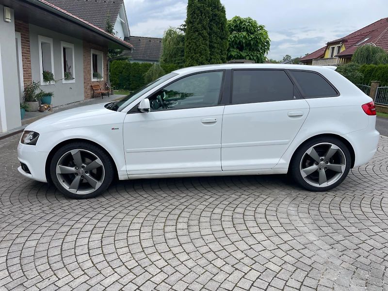 Audi A3 1,4TFSI Sportback - fotka 8 z 32