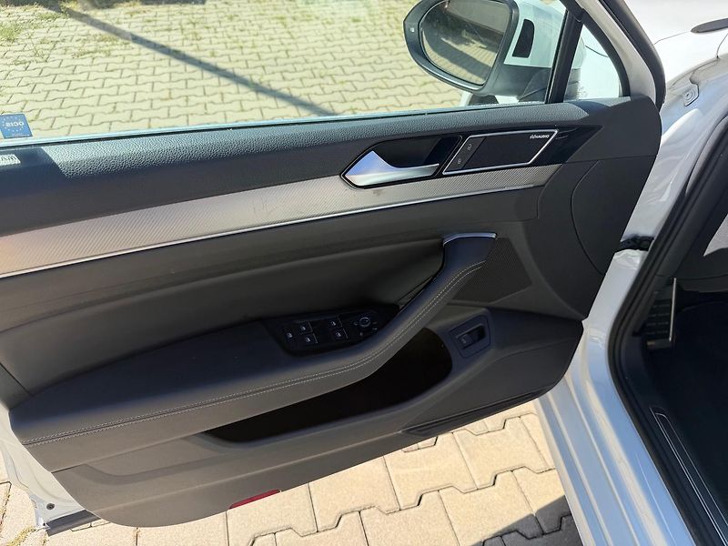 Volkswagen Passat Variant (2016) - fotka 18 z 29