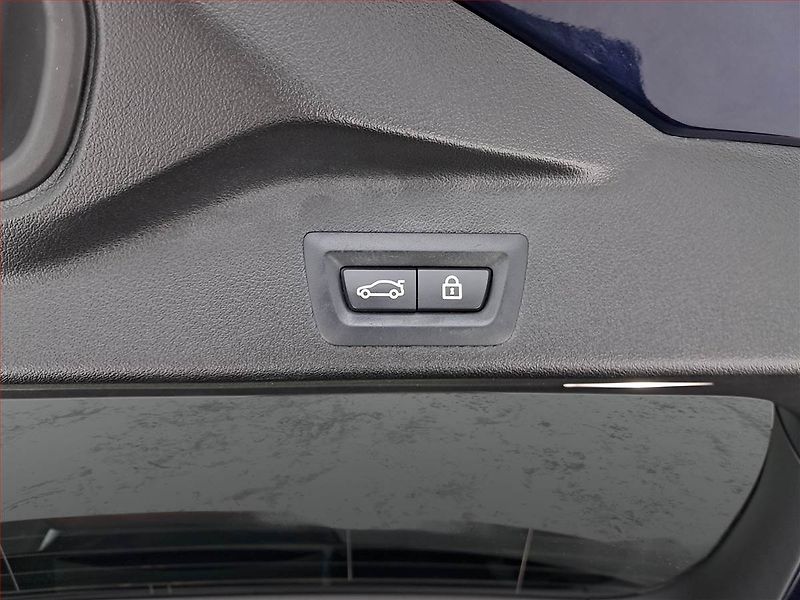 BMW X5 (2021) xDrive30d - fotka 16 z 32