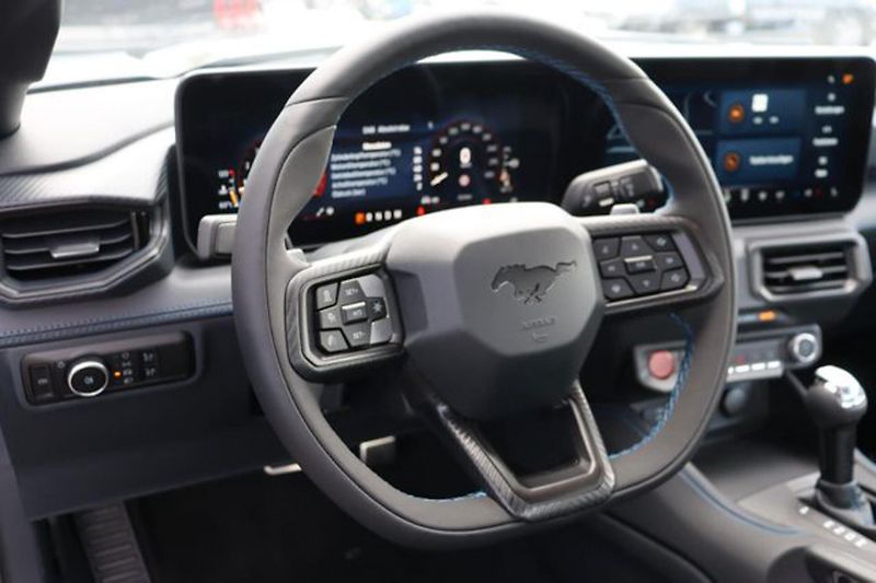 Ford Mustang (2026) 5.0 Dark Horse MagneRide - fotka 11 z 25