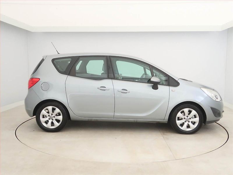 Opel Meriva (2010) 1.4 Turbo, ČR,1.maj - fotka 6 z 15