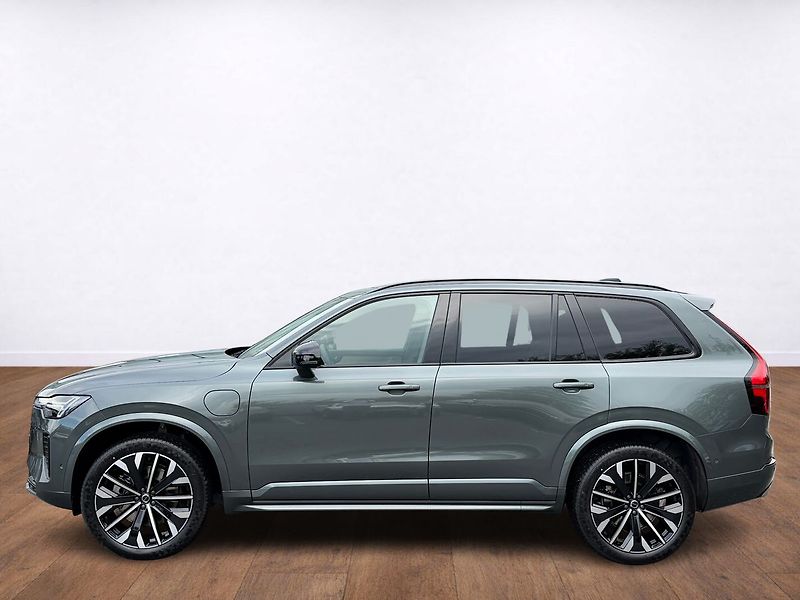 Volvo XC90 (2026) PLUS DARK T8, VZDUCH, VENTILAC - fotka 2 z 24