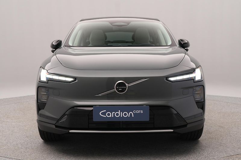 Volvo EX60 (2026) P10 AWD ELECTRIC ULTRA TWIN - fotka 15 z 26