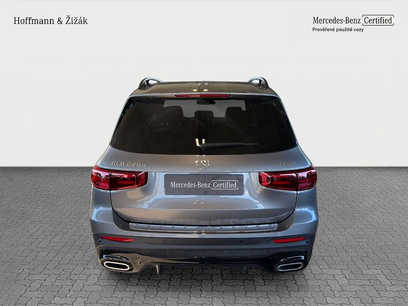 Mercedes-Benz GLB 220d 4M - fotka 6 z 13