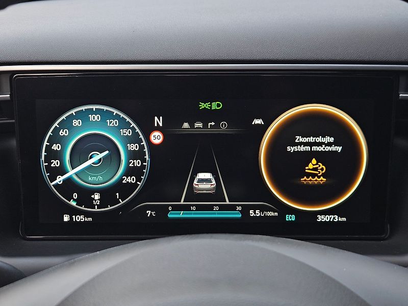 Hyundai Tucson 1,6 CRDi, Smart Navi, 2.maj. - fotka 21 z 36
