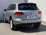 Volkswagen Touareg (2015) 3.0 TDi V6 4x4, Highline - náhled 6